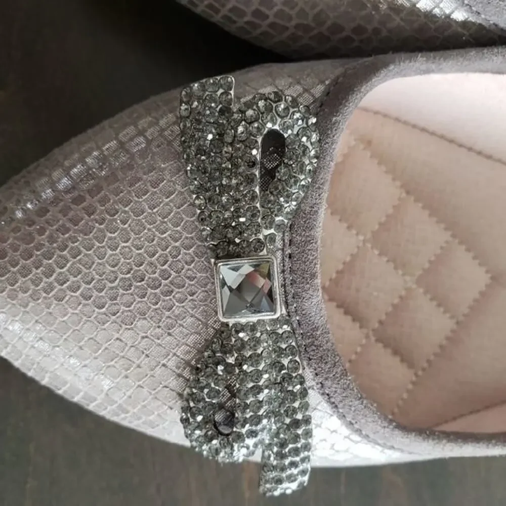 Vince Camuto gorgeous silver